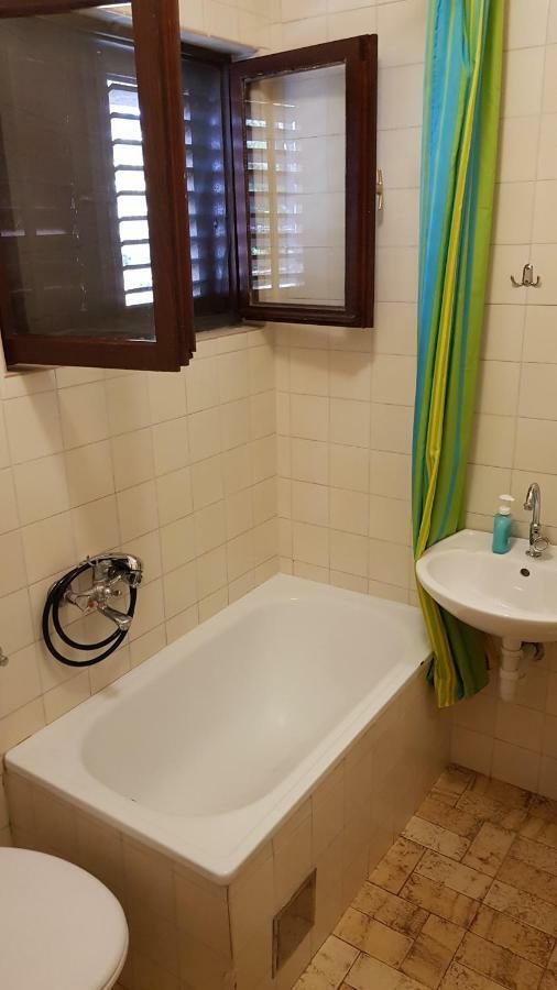 Apartments Vera - Mirca Mirca  Екстер'єр фото