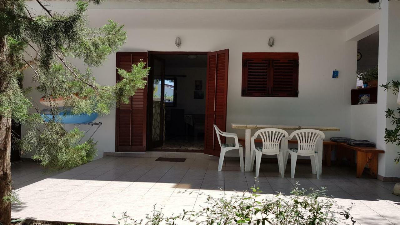 Apartments Vera - Mirca Mirca  Екстер'єр фото